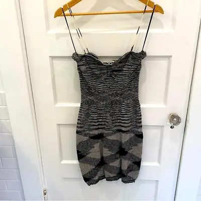 Women's Missoni Black And White Knit Dress Size 8 • $95