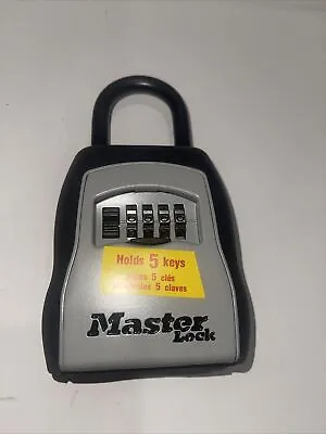 Master Lock Key Box 5400D Key Safe W/ Combination Lock 5 Keys Capacity • $17.99