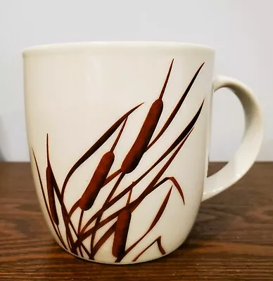 Cabela's Outdoor White Ceramic Coffee Cup Mug Brown Cattails Reeds • $11.99