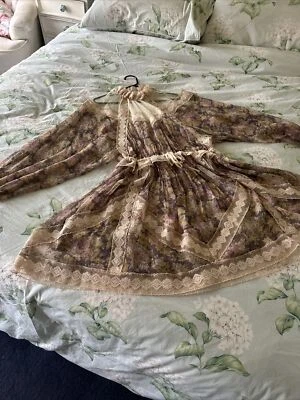 $135 • Buy Zimmerman The Sabotage LACE YOKE Mini Dress Size 1 Will Fit 6 8 & 10 Small 12