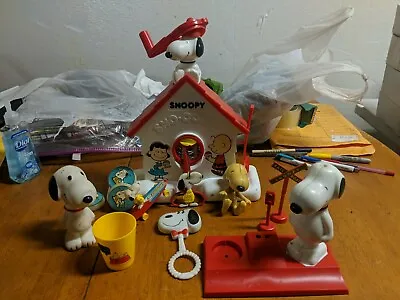 Vintage Peanuts Snoopy Snow Cone Machine + Much More Snoopy Lot ~ #89 • $72.93