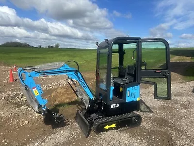 Mini Digger • £7100