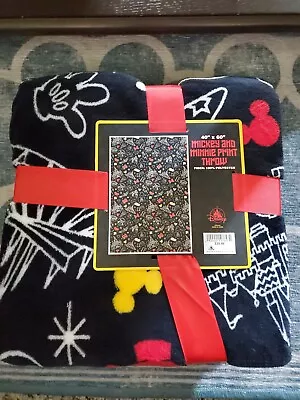 NEW DISNEY BLANKET MICKEY AND MINNIE PRINT THROW 40  X 60  SO VERY SOFT  • $29.99