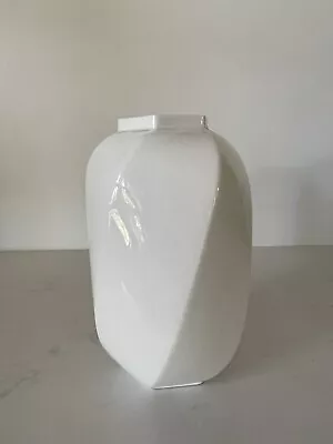 Mikasa Bud Vase Classique Bone China Y1500 Thailand Vintage • $18.50