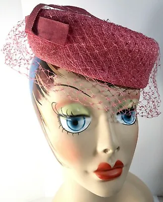 Vintage 1950s Pink Halo Hat Birdcage Veil Netting Bow Union Made • $35.27