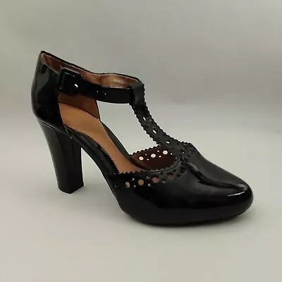 Clarks T-Bar Shoes  Black Womens 7 Patent Leather Mary Jane Heels Pumps Smart • £29.99