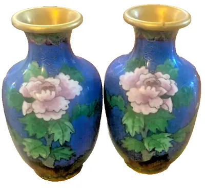 CHINESE CLOISONNE  MIRRORED PAIR 5  VASES -Vibrant BLUE With Pink & Red Flowers • £27.99