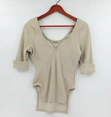 Maniere De Voir Top Ribbed Top Womens 10 Cream Angular Hemline Silhouette • $49.98