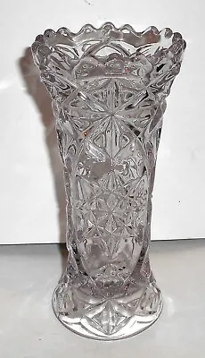 8  (20.5cm) Tall Clear Glass Flower Vase • £12