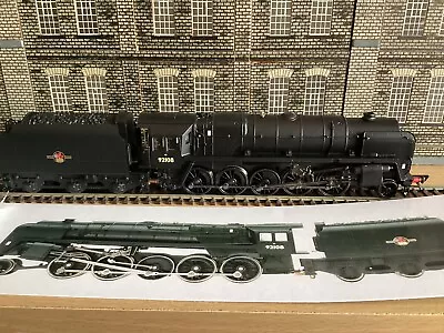 Hornby R2105A Class 9F 2-10-0 92108 In BR Black • £155