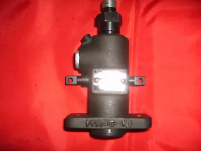 £60 • Buy Ruston And Hornsby Fuel Pump