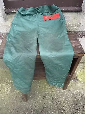 Oregon Chainsaw Trousers 152-182 • £50