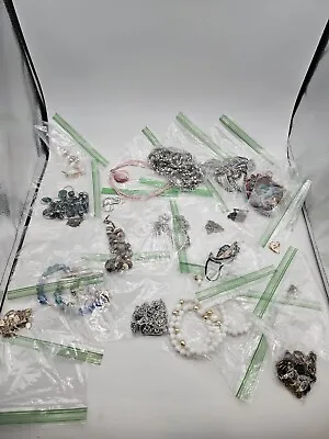 Huge Estate Lot 100 Individually Bagged Costume/fashion Necklaces Resale IB#1 • $29.99