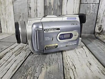 Sony Handycam DCR-TRV80 Min DV Handheld Digital Video Camera/Camcorder 120x Zoom • $40