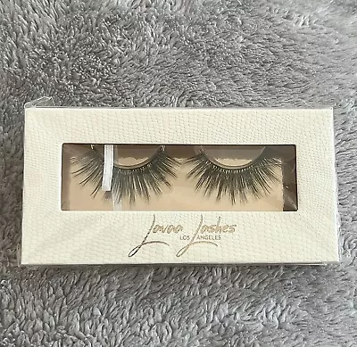Lavaa Lashes Premium Faux Mink- CHARM- BRAND NEW SEALED IN BOX- UP TO 15 USES • $15
