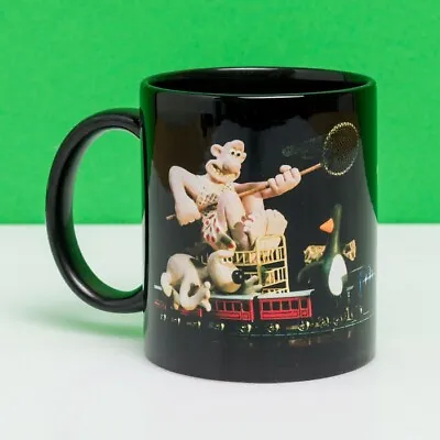 Official Wallace And Gromit The Wrong Trousers Chase Black Mug • £9.99