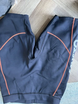 £22 • Buy Musto Sailing Shorts Hiking