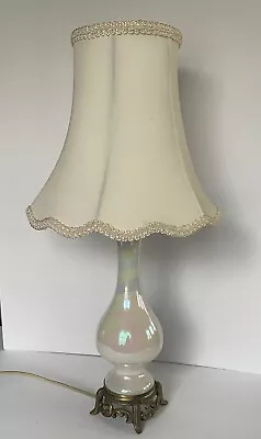 Vintage MCM 1960s Hollywood Regency Style White Opalescent Lamp Brass Base Works • $89