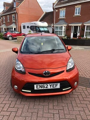 £3595 • Buy 2012 62 Toyota Aygo 1.0 Vvt-i Fire Ac Orange Fsh  Free Road Tax 61000 Miles