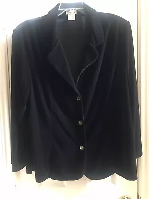 Vikki Vi 3-Button Black Velvet Unlined Jacket Size 2X • $40.99