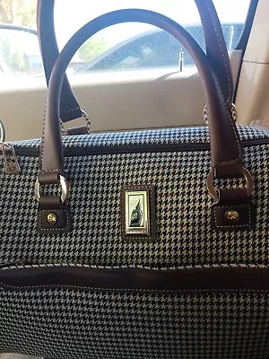 LONDON FOG Oxford Iii 17  Houndstooth Cabin Bag Carry-On 17-Inch Black-white • $35