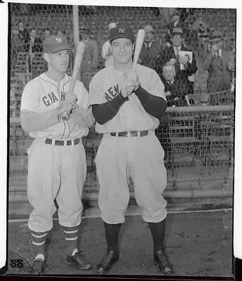 Mel Ott And Lou Gehrig Holding Baseball Bats 1936 OLD BASEBALL PHOTO • $5.55