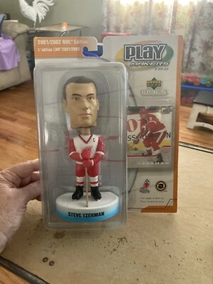 $38 • Buy Steve Yzerman Bobblehead - Play Makers By Upper Deck (2002) - New In Box