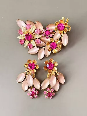 Vintage Signed JUDY LEE Brooch & Earring Set Pink Satin Glass Cabs Pink Stone! • $69