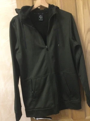 £11 • Buy Nike Tracktop Size Small