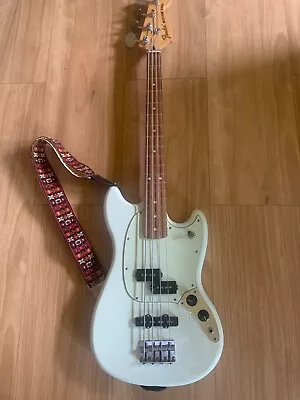 2018 Fender Mustang Bass PJ - Olympic White • $900