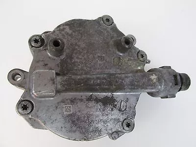 BMW F01 F10 750i 550i Vacum Pump Cylinder Head 44L  8605976 7566291 761938 • $39.99