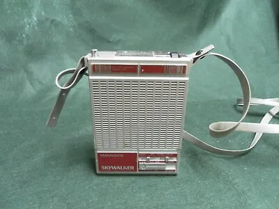 Rare Vintage Magnavox Skywalker Am Fm Walkman TRANSISTOR RADIO D 1630 Mark 2 • $34.99