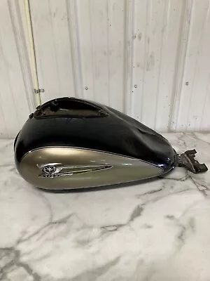 $229 • Buy 05 Yamaha XVS1100 XVS 1100 V-Star Petrol Gas Fuel Tank