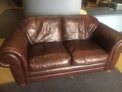 $700 • Buy Designer LAURA ASHLEY Darwyn Leather Modern Lounge VGC Williamstown