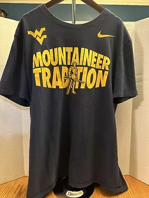 Nike West Virginia Mountaineers T Shirt Large • $12
