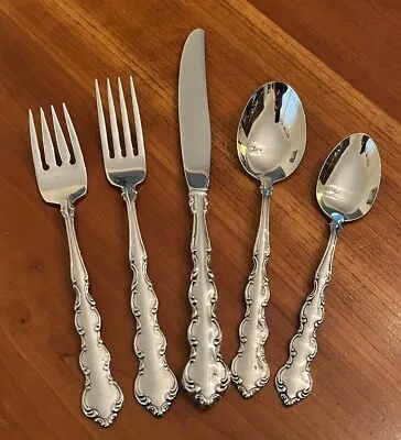 Oneida MOZART Deluxe Stainless Flatware - Choice • $15