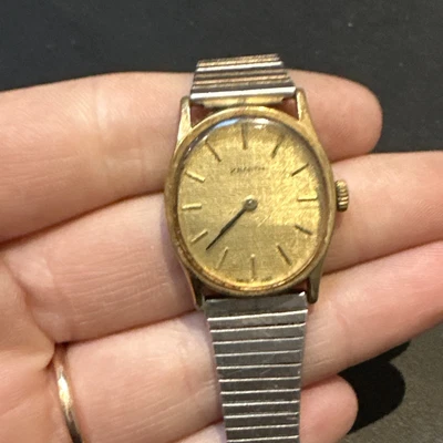 Montre Bracelet Zenith Ancienne Avec Fonction Date - Mouvement Quartz - Pour Homme - Occasion