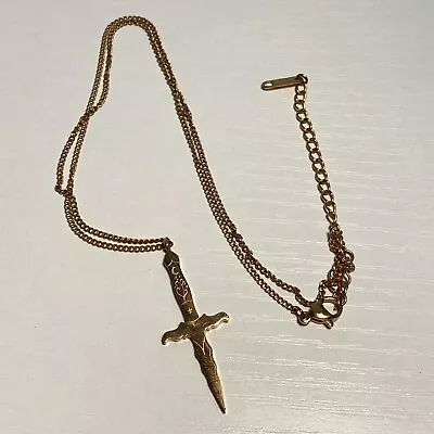 Elita Ritual Dagger Necklace Rose Gold • $52