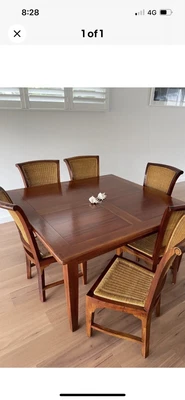 $250 • Buy Dining Table And Chairs 6 Used