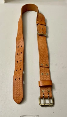 $50 • Buy Klein Tools 5420XL Ironworker's Heavy-Duty Leather Tie-Wire Belt, Extra Large