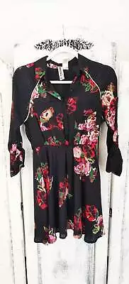 Mimi Chica Black Flowers Mini Dress Long Sleeve Size S • $9.99