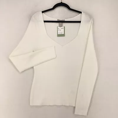 H&M Women's Basic Blouse Size 2XL XXL Viscose Polyamide Solid White V-Neck • $12.99