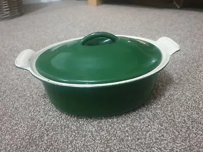 Le Creuset Casserole Dish With Lid 22  • £12.49