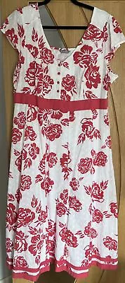 Marks And Spencer’s Ladies Summer Dress Size 20L • £5.99