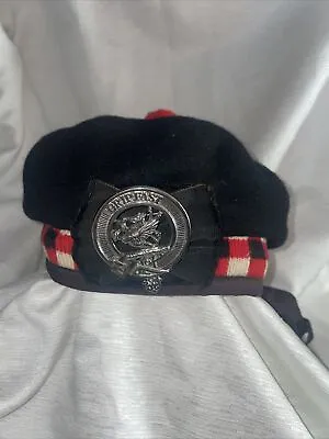 Vintage Scottish Hat With Gripfast Clan Badge • $65