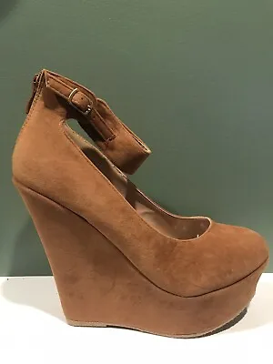 Women's 5 Inch Heel Tan Suede Delicacy Wedge Heels - Size 8 1/2  • $22