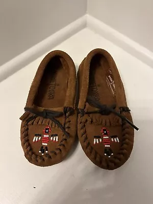 Minnetonka Moccasin Suede Leather Beaded Thunderbird Design Youth Girls Size 8 • $20