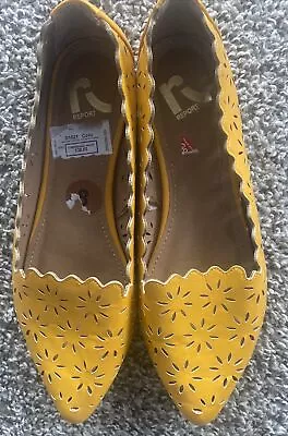 Report Ballet Flats Slip On Shoes Size Mustard Yellow Tan Pointed Toe Size 8 New • $17