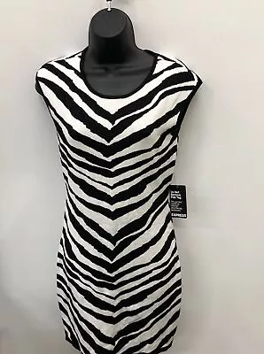 Express Women Black White Dress Sz S • $7.99