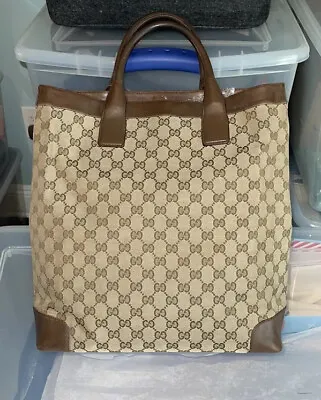 $500 • Buy Authentic Gucci Canvas GG Monogrammed Shopper Tote Hand Bag. Made In Italy